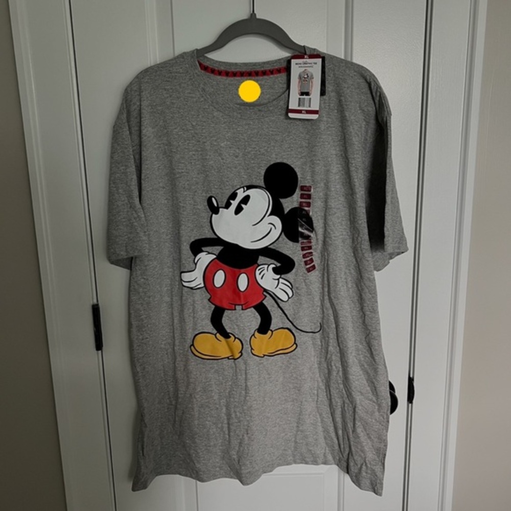 Oversized Mickey Mouse T-shirt
